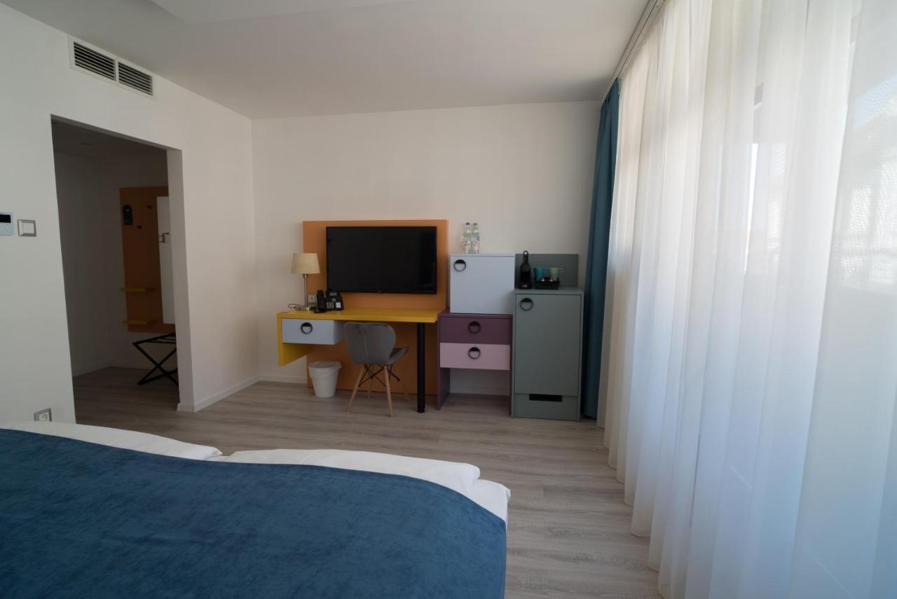Hotel Civitas Sopron Exterior photo